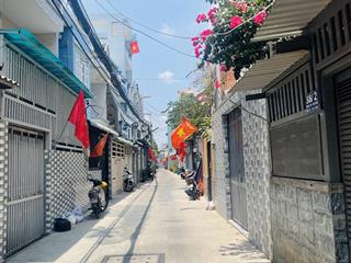 Bán nhà 3 lầu 109m  5pn tân thuận, q7