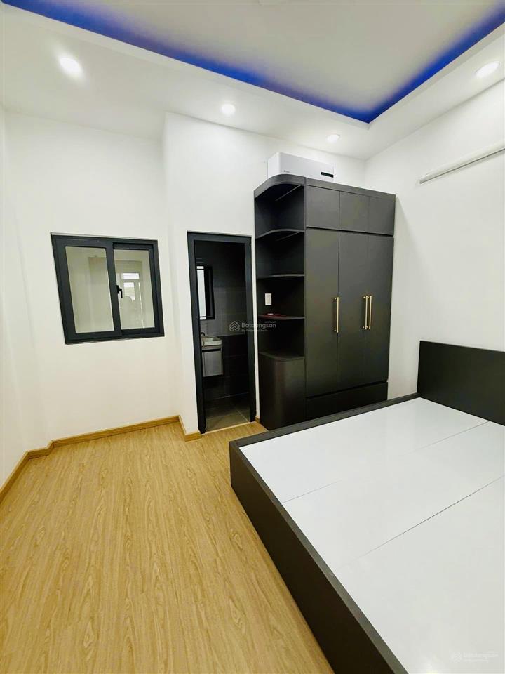 Nhà 4 tầng  kdc  hẻm ô tô tránh  7.29 tỷ nhà bè