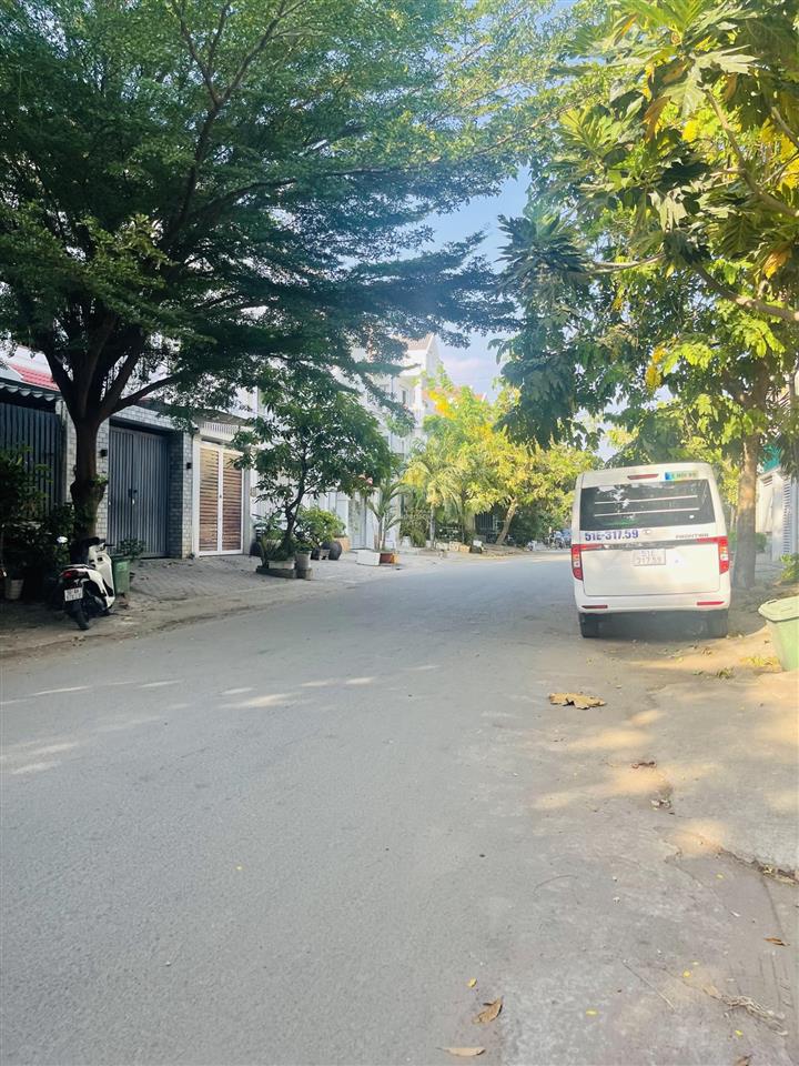 Bán đất đẹp q7  đường xe tải  giá 5.930tỷ