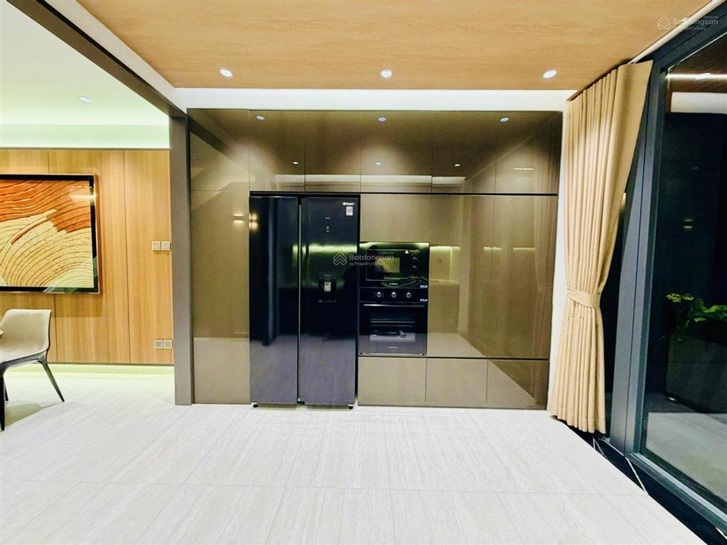 Bán siêu phẩm mặt tiền quận 7  thang máy xịn sò  nội thất tiền tỷ