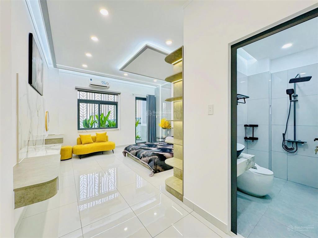 Bán nhà mới q7  hẻm 3 gác  full nội thất