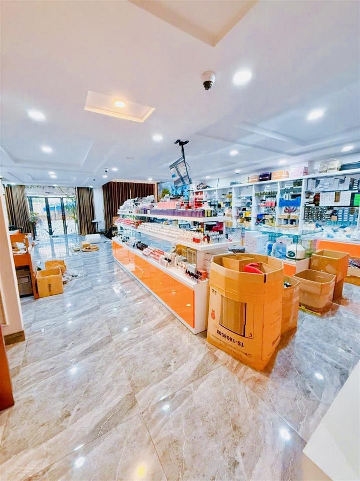 Bán nhà q7  7 tầng  smart home  hẻm xe tải tránh  gần phú mỹ hưng