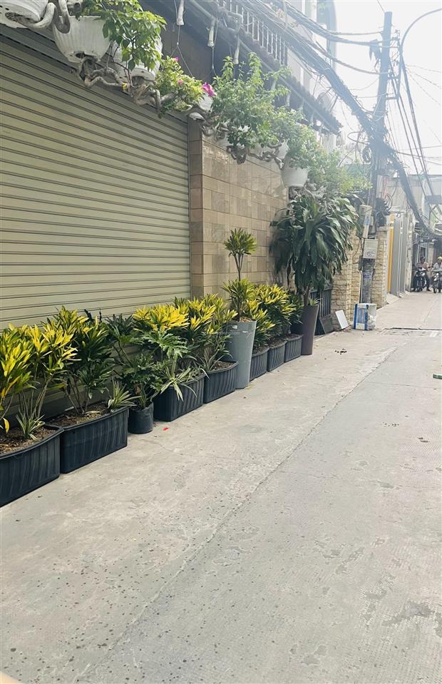 Bán nhà  4m x 19.7m  dòng tiền 15tr/tháng  giá 6.8 tỷ  q7
