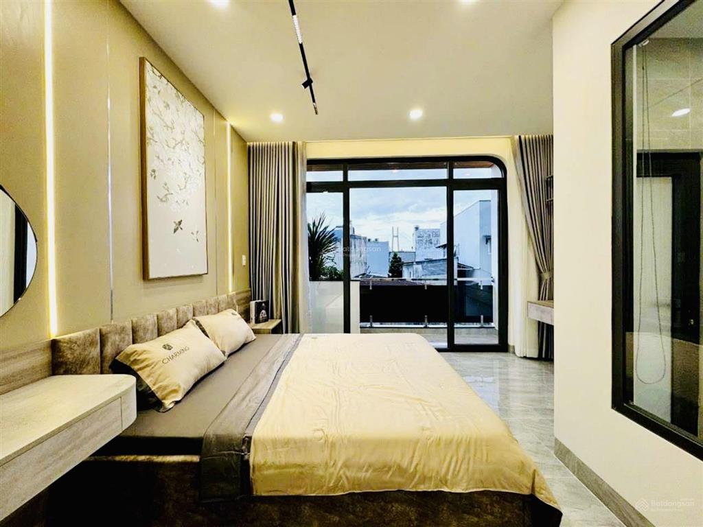 Nhà đẹp 3 tầng full nội thất 72m vuông  chỉ hơn 7 tỷ  q7