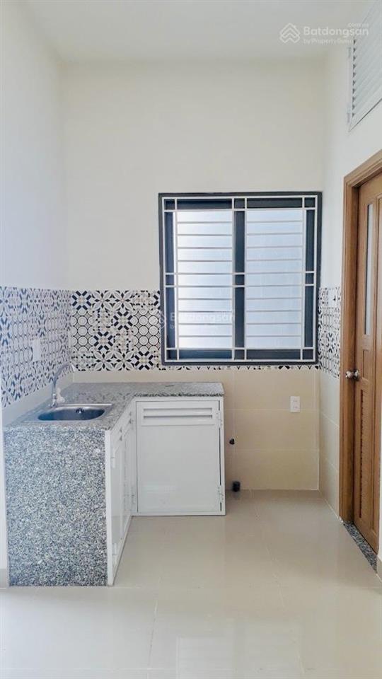 Bán chdv  quận 7  thu nhập 25 tr/tháng  giá chỉ 6.3 tỷ
