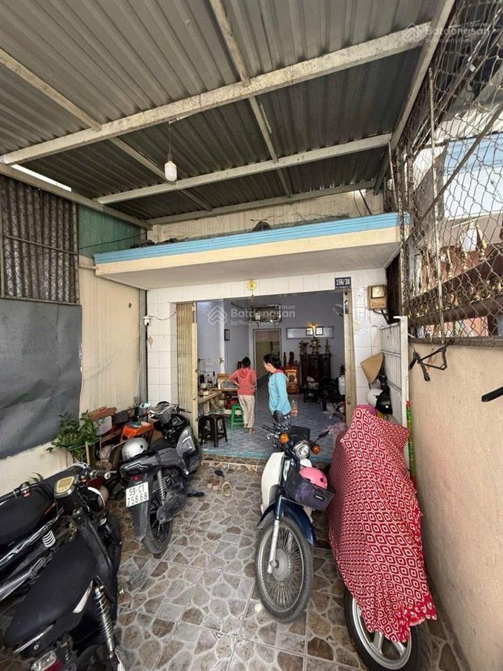 Bán nhà quận 7 dt 83m  nở hậu  tiện xây mới  nhỉnh 7 tỷ