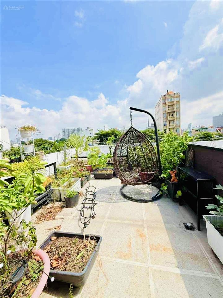 Bán nhà phố 4 tầng hiện đại  full nội thất cao cấp  8,2 tỷ  quận 7