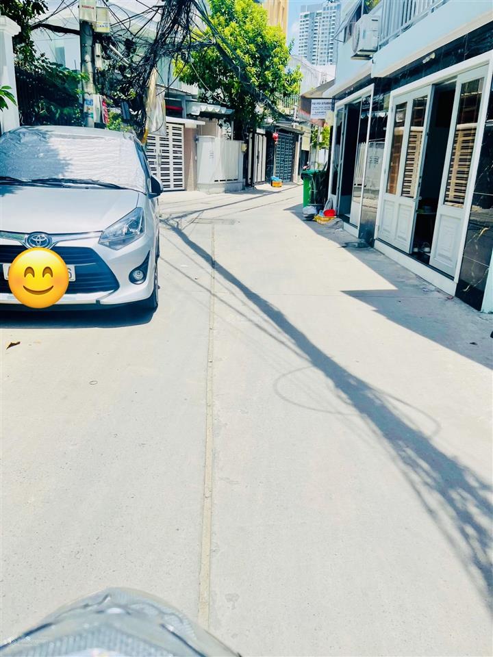Bán nhà q7  tân thuận  ô tô tận cửa  sổ vuông hoàn công