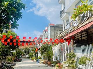 Bán nhà  hẻm ôtô  phú thuận,q7  ngang hơn 5m  nhỉnh 6 tỷ