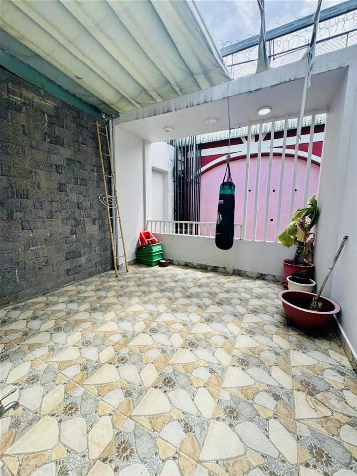 Bán nhà quận 7  ngang khủng 8.5m x 12m  giá 7.8 tỷ  thu nhập 24tr/tháng