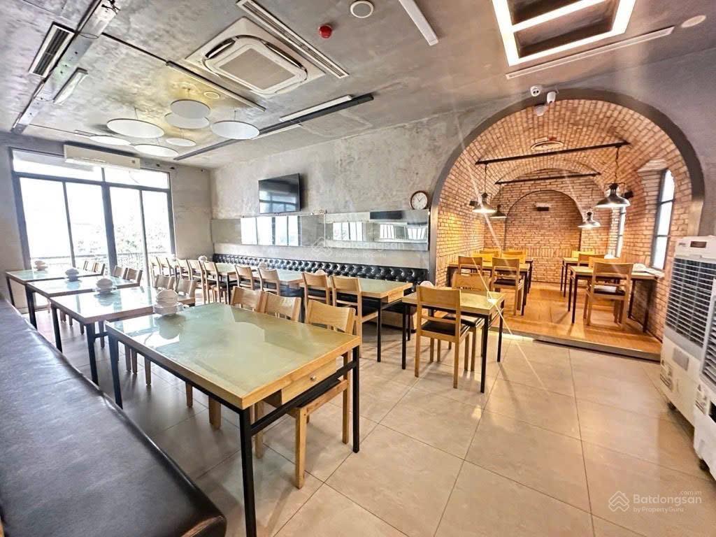 Bán nhà mặt phố mai hắc đế, 66 tỷ, 90m2, view đẹp, giá siêu hời