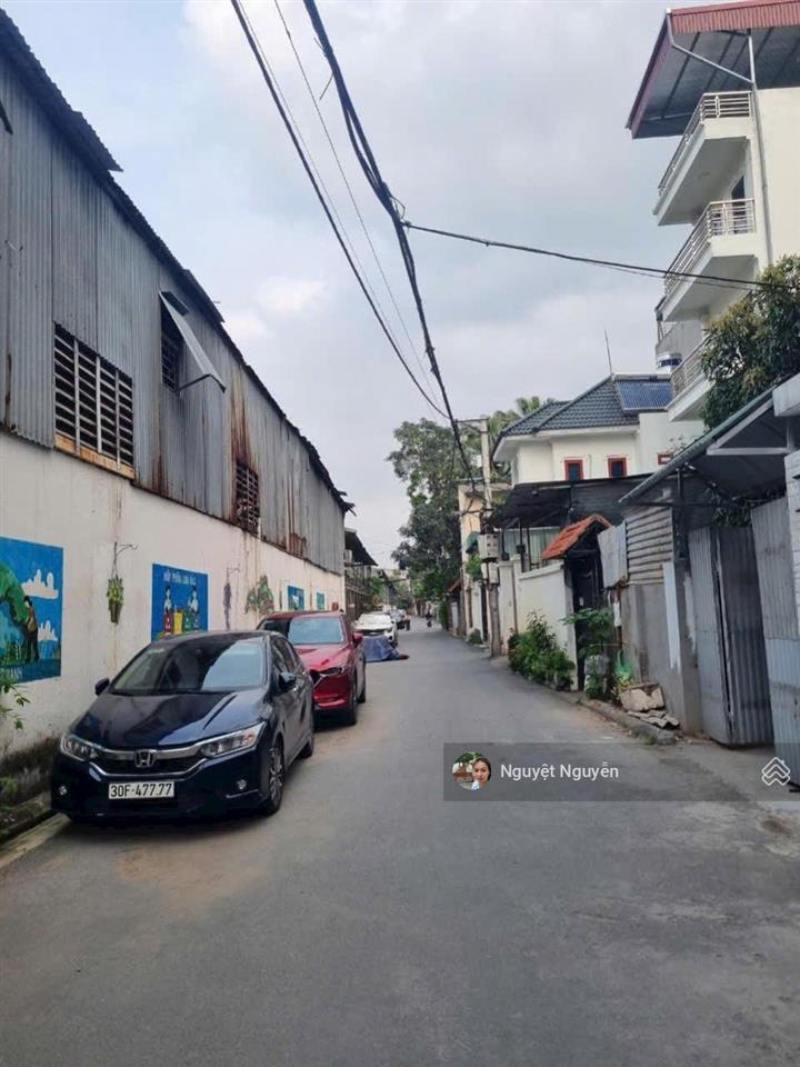 Cần bán mảnh đất a4  dt 65m2  mt 5m. một nhà ra ô tô tránh  ba bước chân ra ngô gia tự