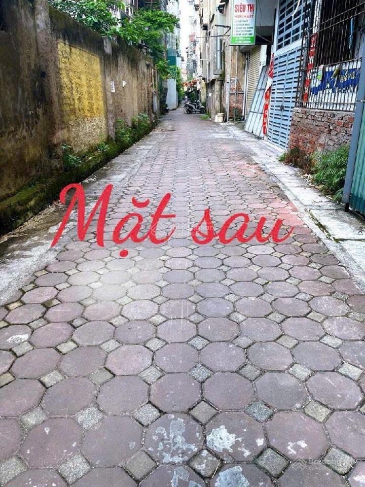Mặt phố lạc trung  hbt  mặt sau ngõ thông ô tô  vỉa hè trước sau