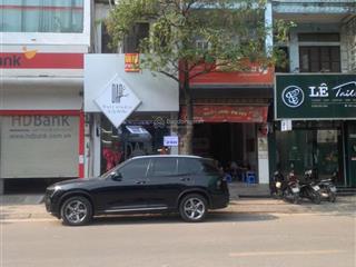 Mặt phố lạc trung  hbt  mặt sau ngõ thông ô tô  vỉa hè trước sau