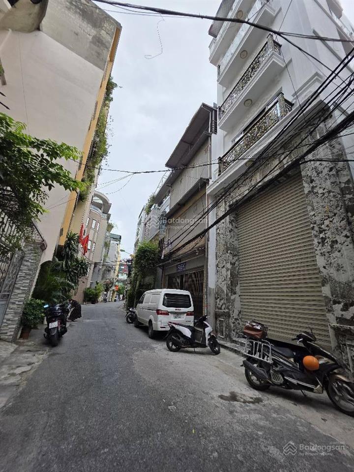 Phân lô quân đội  khu vip hai bà trưng  8t thang máy  ô tô ngủ trong nhà  dân trí cao