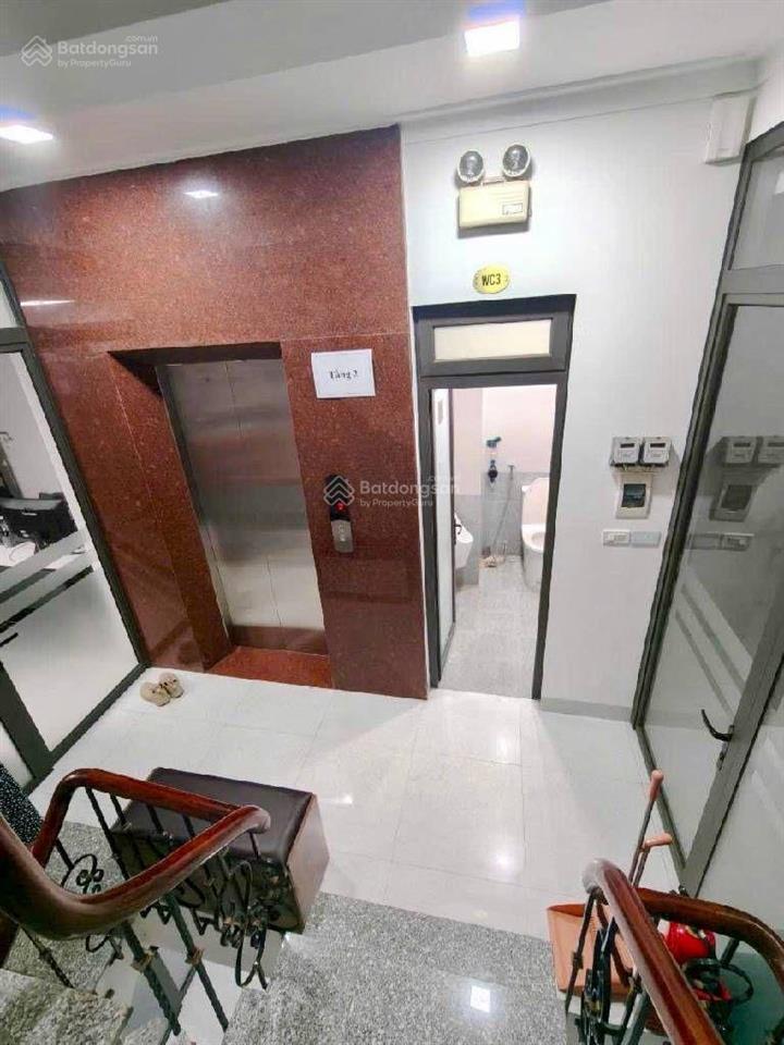 Phân lô quân đội  khu vip hai bà trưng  8t thang máy  ô tô ngủ trong nhà  dân trí cao