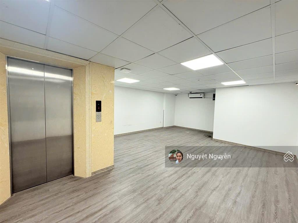 Tòa nhà 9 tầng phố bạch mai 135m2  thang máy  gara 2 ô tô