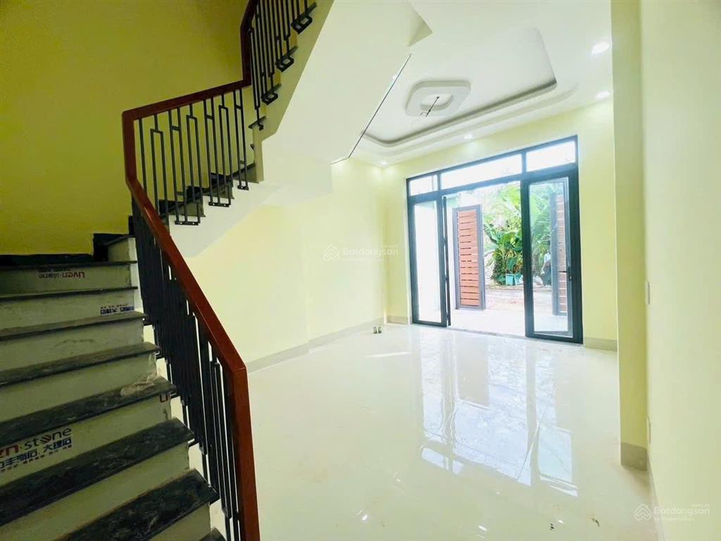 Nhà 3 tầng mới xây kdc nam khang 1426 nguyễn duy trinh