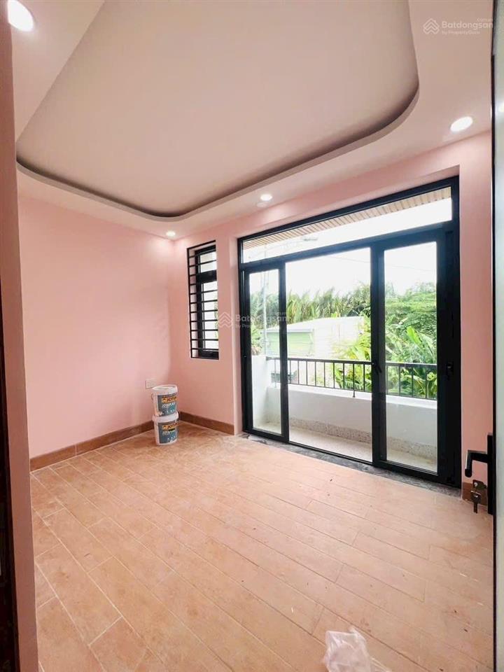 Nhà 3 tầng mới xây kdc nam khang 1426 nguyễn duy trinh