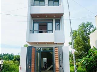 Nhà 3 tầng mới xây kdc nam khang 1426 nguyễn duy trinh