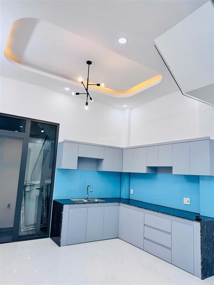 Nhà 4 tầng mới xây đường trường lưu, phường long trường