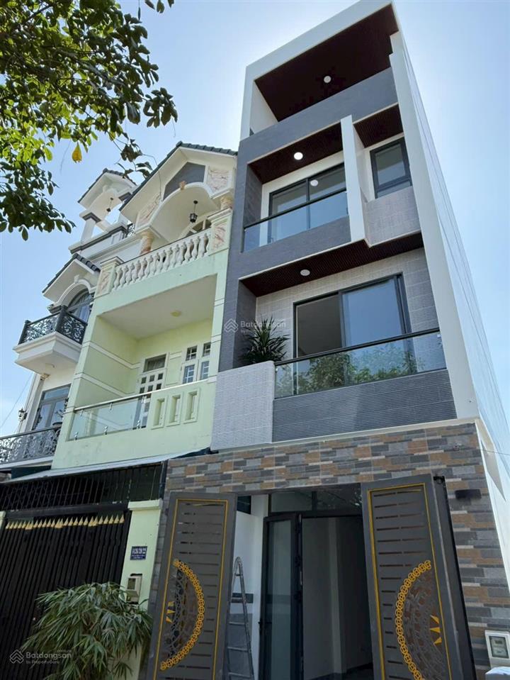 Nhà mới đẹp 4 tầng kdc nam khang 1426 nguyễn duy trinh