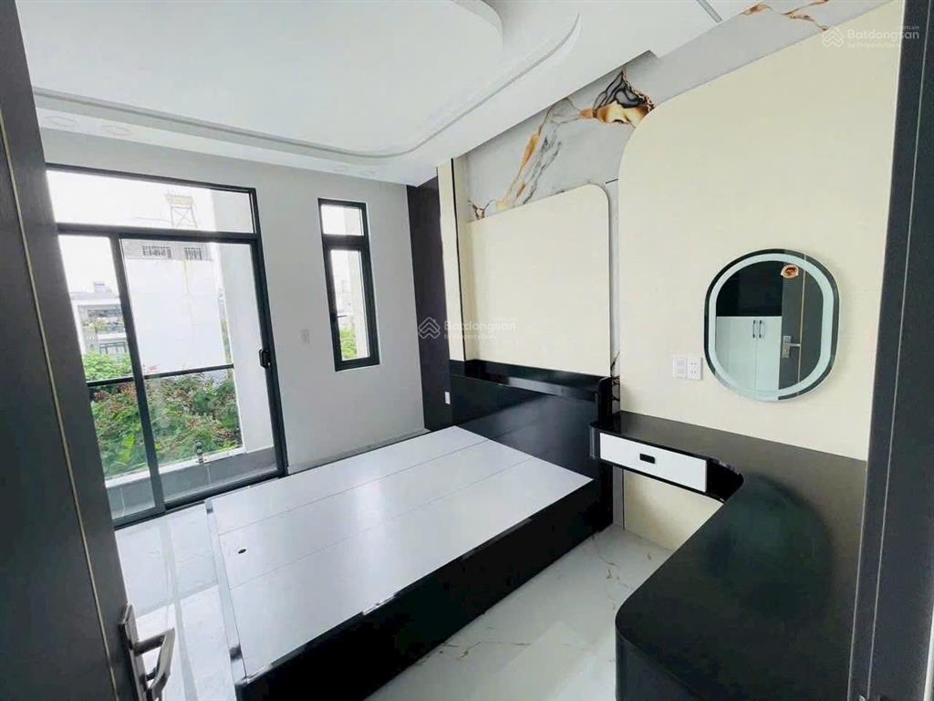 Nhà 3 tầng mới xây kdc nam khang 1426 nguyễn duy trinh, giá 6.3 tỷ