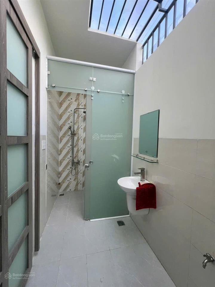 Nhà 3 tầng mới xây kdc nam khang 1426 nguyễn duy trinh, giá 6.3 tỷ