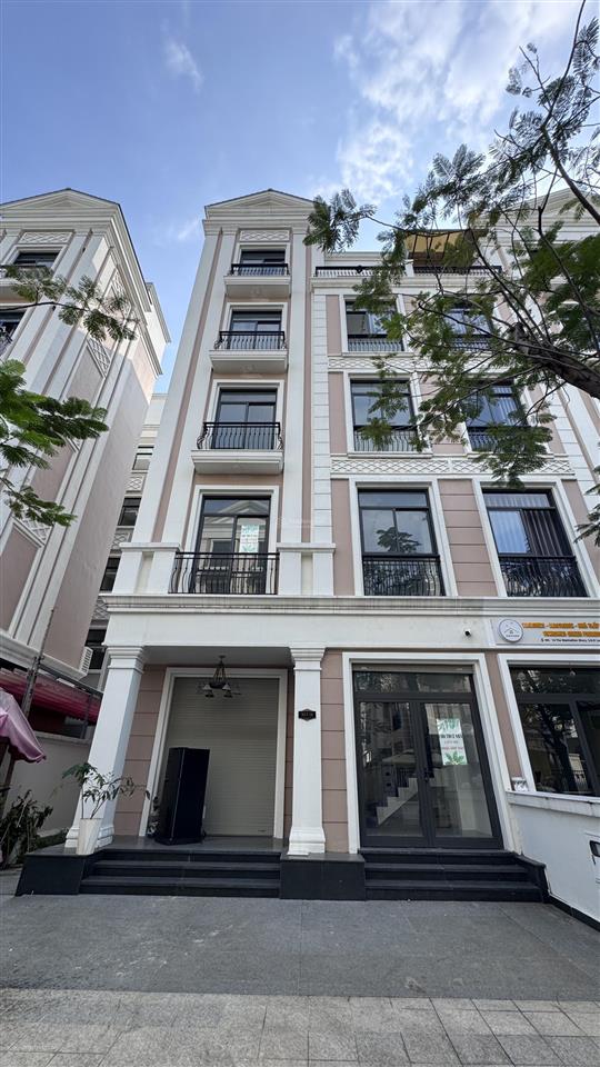 Cần bán nhanh nhà phố shophouse 108m2  phân khu glory manhattan, vinhomes grand park