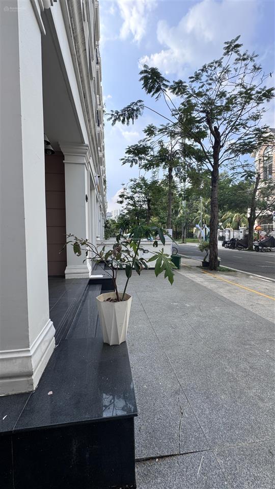 Cần bán nhanh nhà phố shophouse 108m2  phân khu glory manhattan, vinhomes grand park