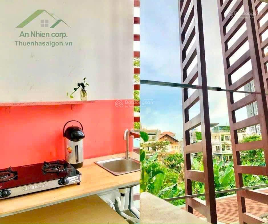 Phòng ktx 3 giường (dành cho khách nữ)  giá 4.200.000 đ/tháng (3 khách thuê)