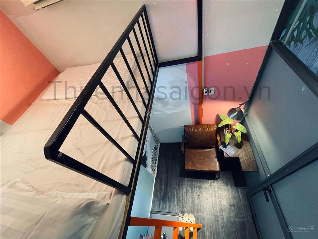 Phòng ktx 3 giường (dành cho khách nữ)  giá 4.200.000 đ/tháng (3 khách thuê)