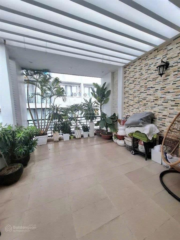 Nhà đẹp 4 tầng  hẻm ô tô thông  trung tâm tân bình  gần bàu cát & chợ hoàng hoa thám