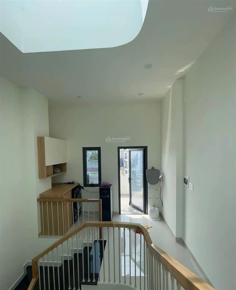 Bán nhà 38,9m hẻm rộng phan xích long, cư xá, p1, phú nhuận. 2,2 tỷ . gần bv đa khoa hoàn mỹ