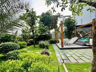 Khu phân lô đồng bộ tt nhà bè  nhà 4 tầng có sân vườn  tổng diện tích sử dụng hơn 300m2  9tỷ999