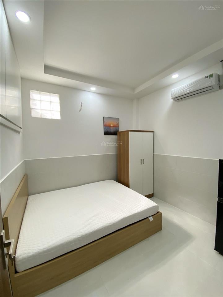 Huỳnh tấn phát  phú thuận, quận 7  74.6m  ngang 4.5m  chdv 8 phòng  nhỉnh 8tỷ.