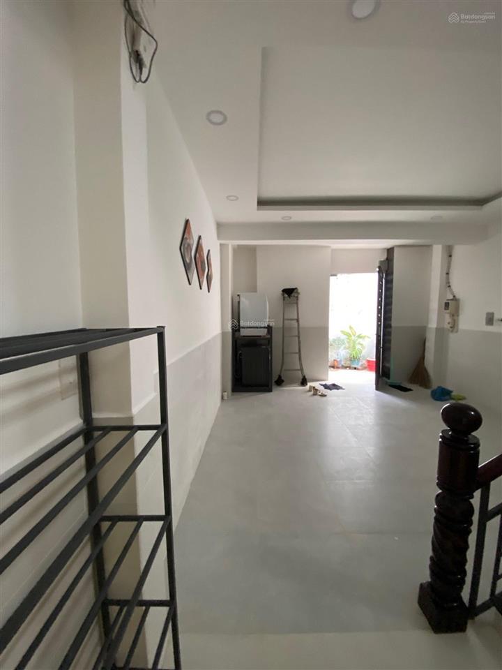 Huỳnh tấn phát  phú thuận, quận 7  74.6m  ngang 4.5m  chdv 8 phòng  nhỉnh 8tỷ.