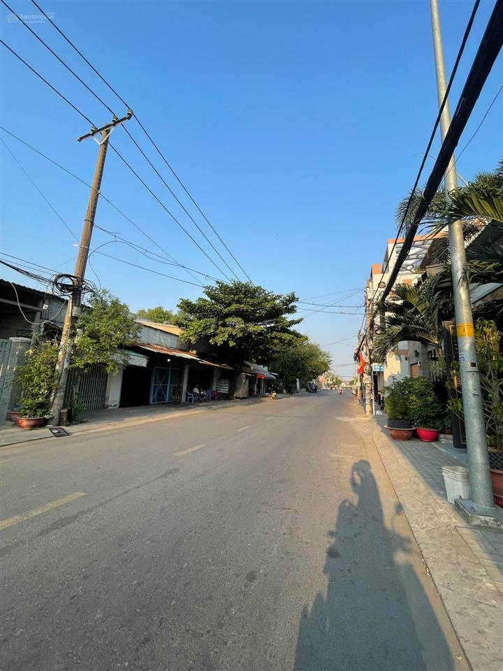 Mặt tiền dương cát lợi, tt nhà bè sát quận 7  5x32  hơn 9 tỷ thương lượng chính chủ
