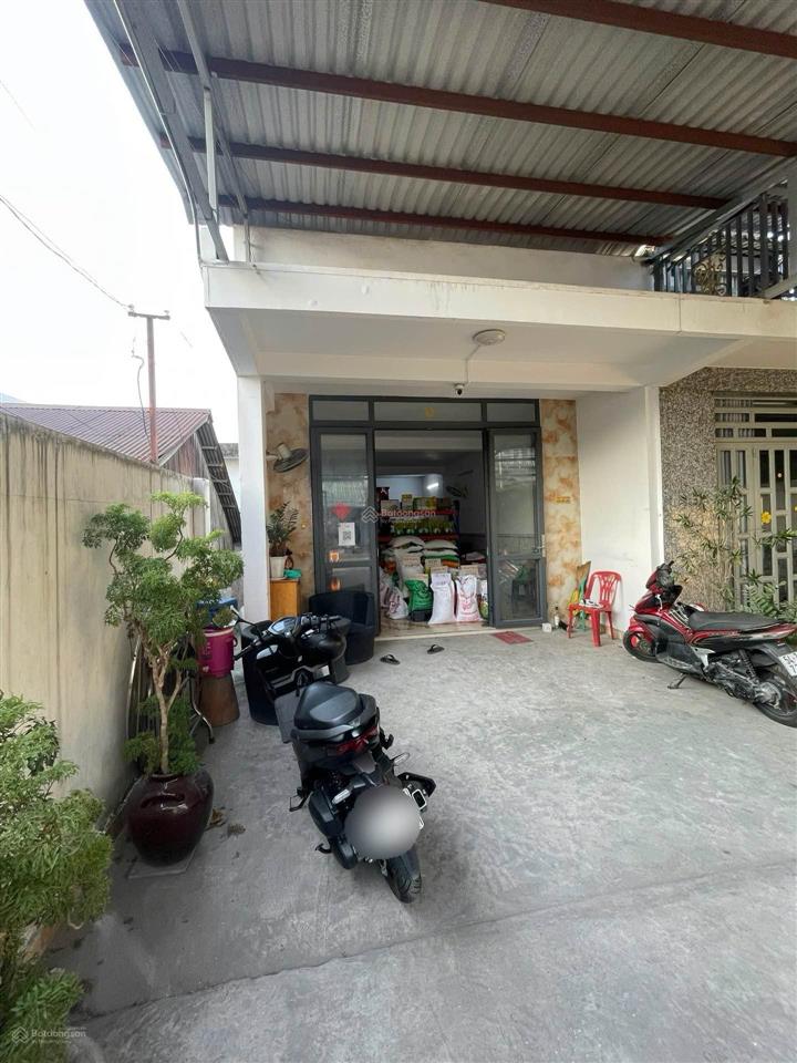 Mặt tiền dương cát lợi, tt nhà bè sát quận 7  5x32  hơn 9 tỷ thương lượng chính chủ