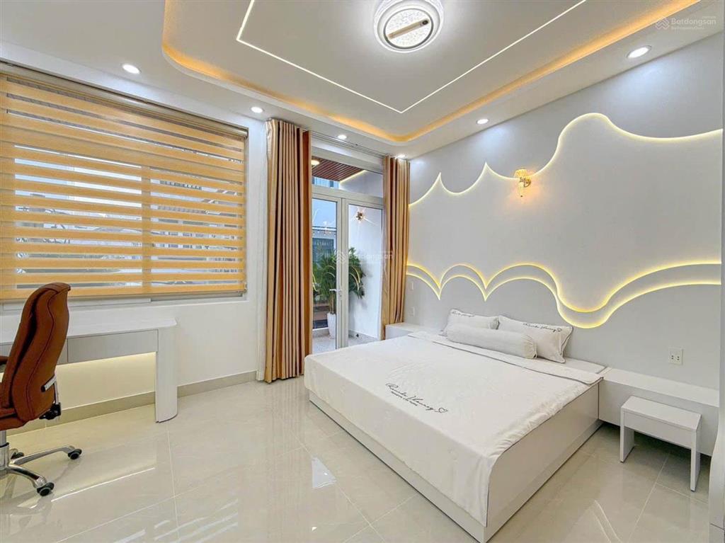 Huỳnh tấn phát phú thuận quận 7 hẻm xe hơi 512  nhà mới ở ngay  9tỷ99