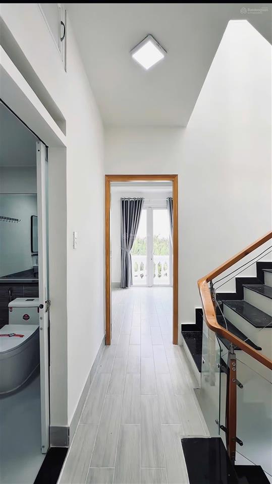 Huỳnh tấn phát  phường phú mỹ, quận 7  5.7 x 10  nhỉnh 8 tỷ.