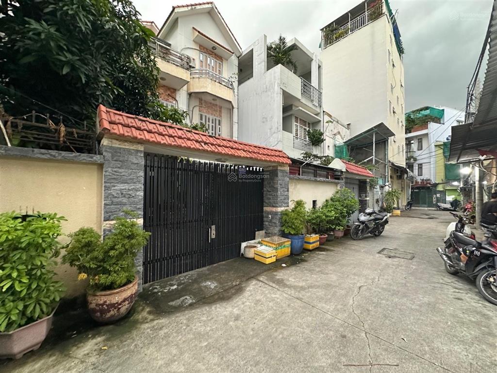 Sát kdc nam long trần trọng cung q7  nhà 3 tầng  5 x 23  xe hơi ngủ nhà  nhỉnh 11 tỷ.