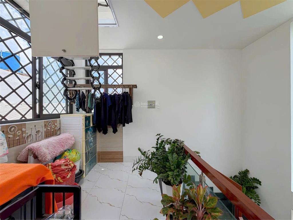 Căn góc ngang 5m  ko lộ giới  huỳnh tấn phát q7  full tường 20 chủ xây kiên cố  an tâm định cư