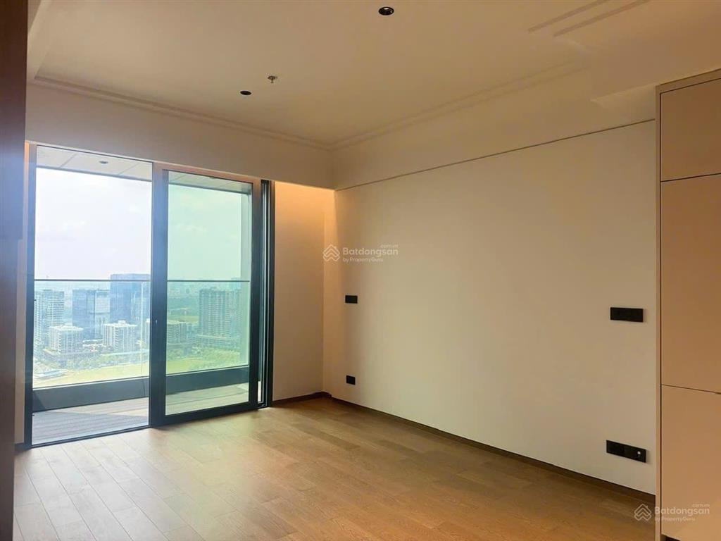 Cho thuê tòa sea gws 3pn 117m² view sông sài gòn &ba son giá rẻ 120 triệu/tháng, đặc biệt nhà trống