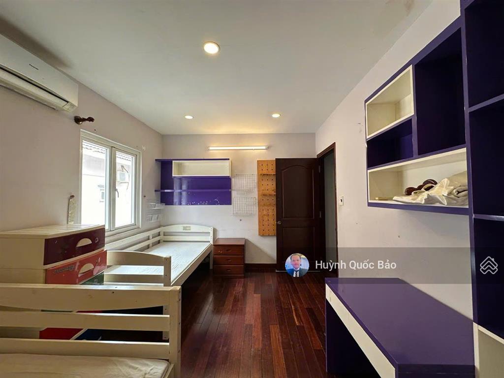 Cho thuê gấp bt mega ruby, 16 triệu/th, 153m2, 3pn, 2wc