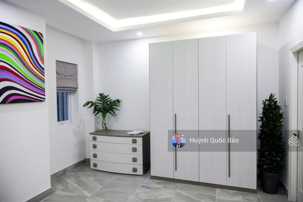Bán shophouse mega village, 10,8 tỷ vnd, 172 m2, 4pn, 3wc, ngõ 20m