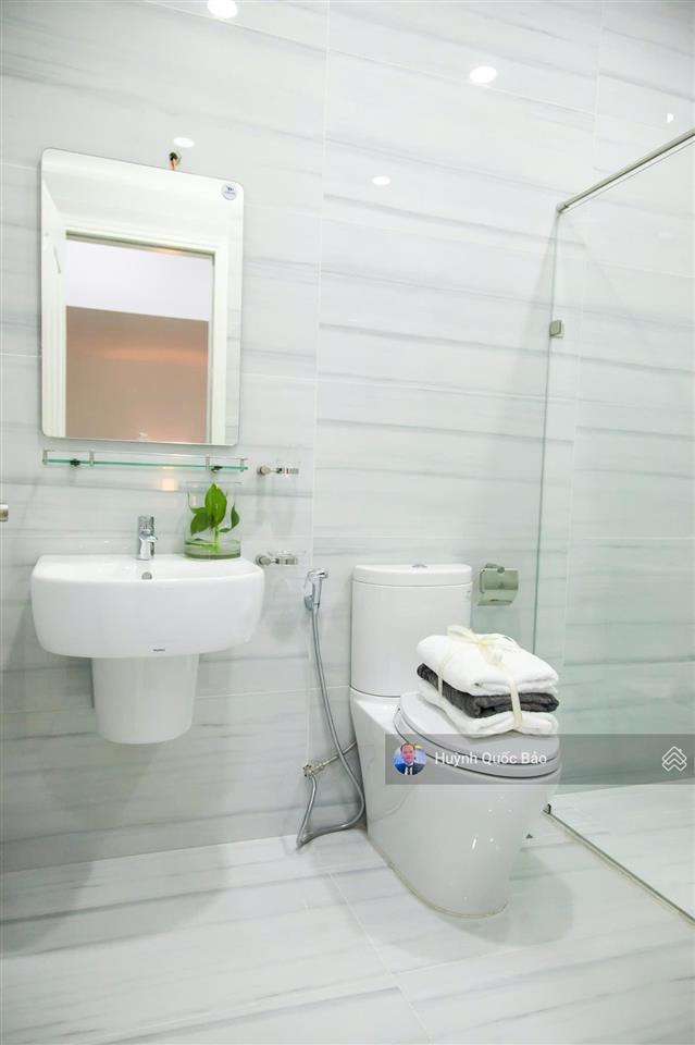 Chủ bán gấp shophouse mega village 172m2, mặt tiền 20m, dòng tiền ổn định hàng tháng, chỉ 10,6 tỷ