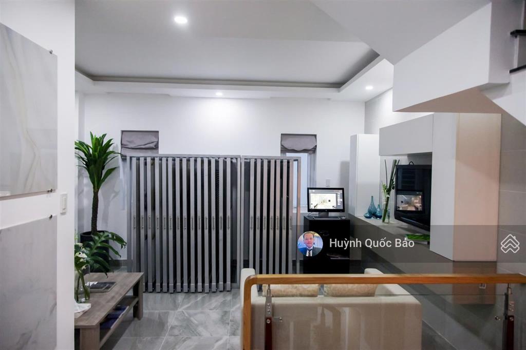 Chủ bán gấp shophouse mega village 172m2, mặt tiền 20m, dòng tiền ổn định hàng tháng, chỉ 10,6 tỷ