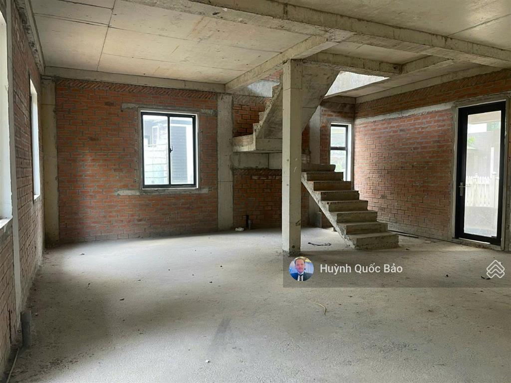 Bán gấp biệt thự đơn lập a7 valora kikyo 247m² view sông trực diện, nhà thô tự do decor, giá 30 tỷ