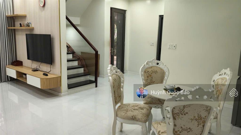 Cho thuê biệt thự đơn lập d06 ngang 13m bề thế 3pn chuẩn nhật, sân vườn thoáng, giá 25tr